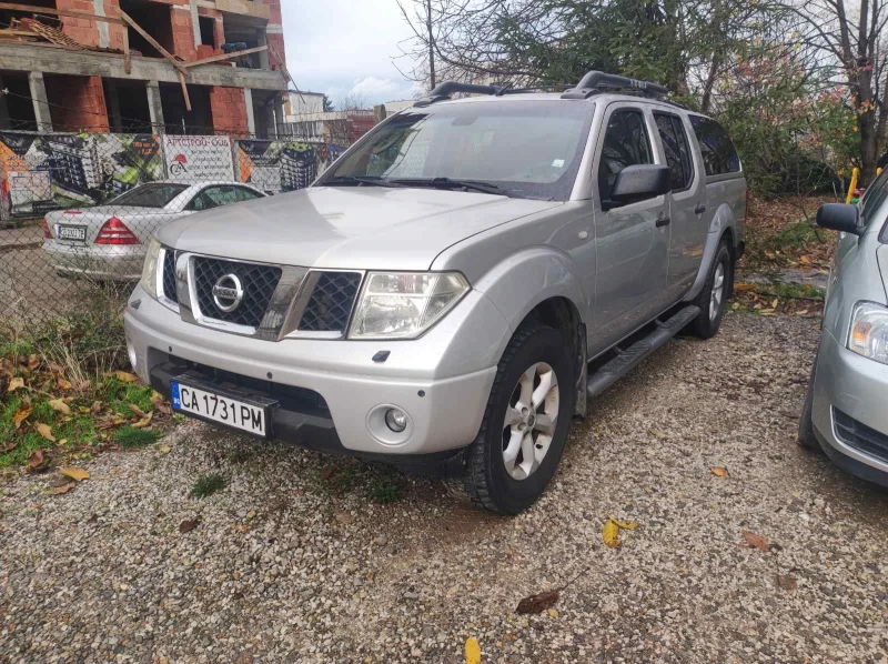 Nissan Navara, снимка 4 - Автомобили и джипове - 52497851