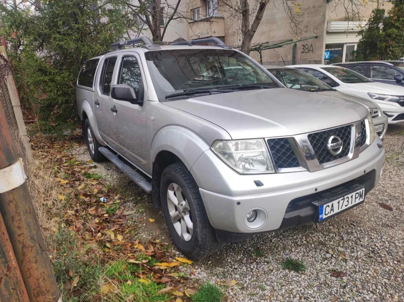 Nissan Navara, снимка 3 - Автомобили и джипове - 52497851
