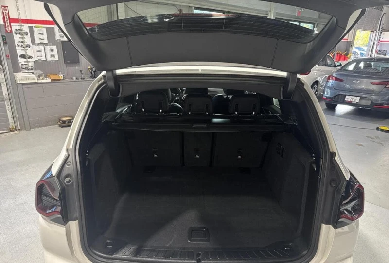 BMW X3 BMW X3* xDrive30i* АвтоКредит* (ЦЕНА ДО БГ), снимка 9 - Автомобили и джипове - 52584646