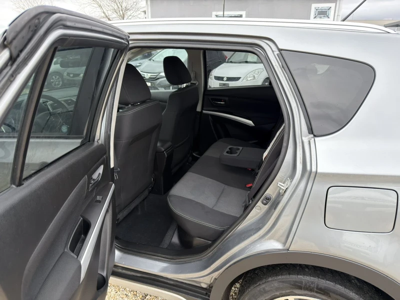 Suzuki SX4 S-Cross 1.6i Automat 4x4, снимка 15 - Автомобили и джипове - 53289227