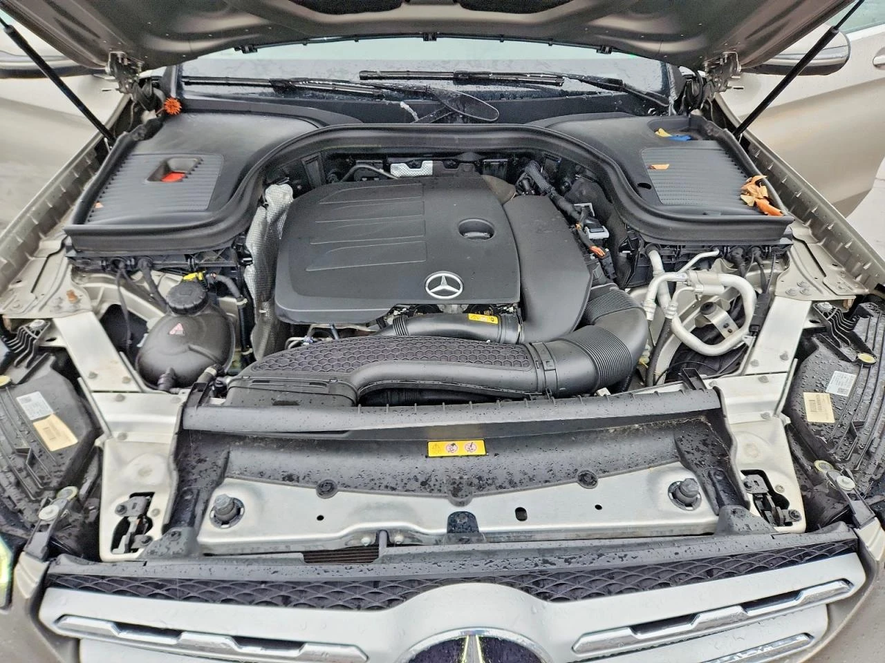 Mercedes-Benz GLC 300 * 4MATIC* DIS* 360* , снимка 7 - Автомобили и джипове - 54330788