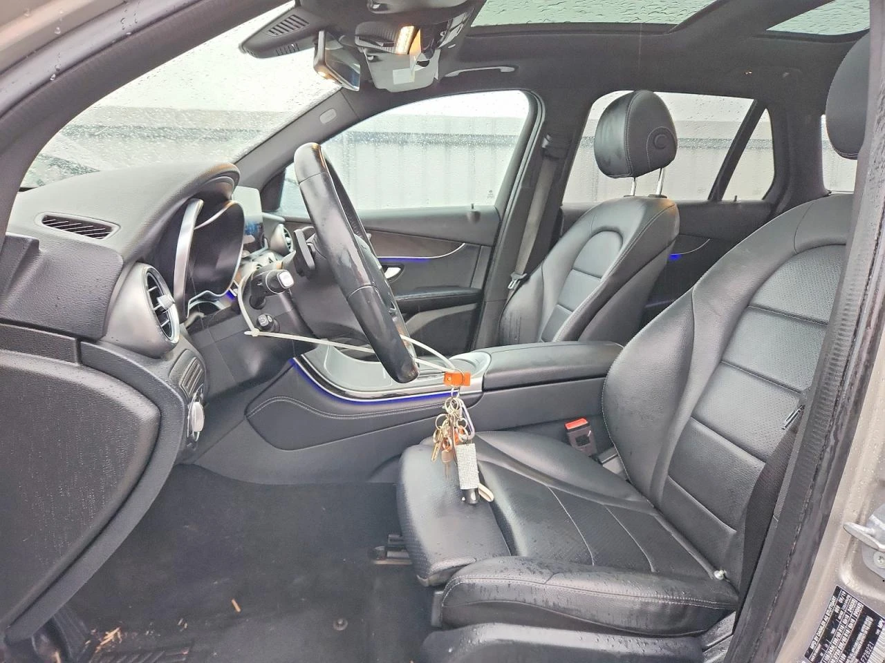 Mercedes-Benz GLC 300 * 4MATIC* DIS* 360* , снимка 10 - Автомобили и джипове - 54330788