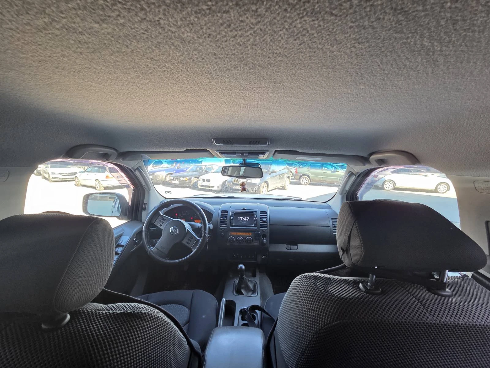 Nissan Navara, снимка 8 - Автомобили и джипове - 54750724