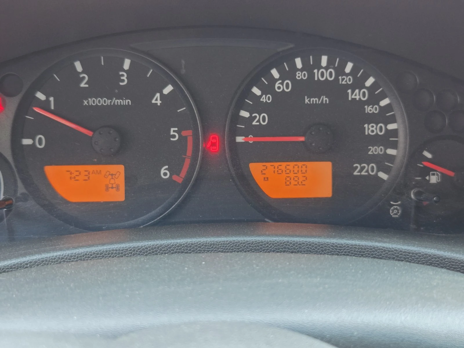 Nissan Navara, снимка 14 - Автомобили и джипове - 54750724