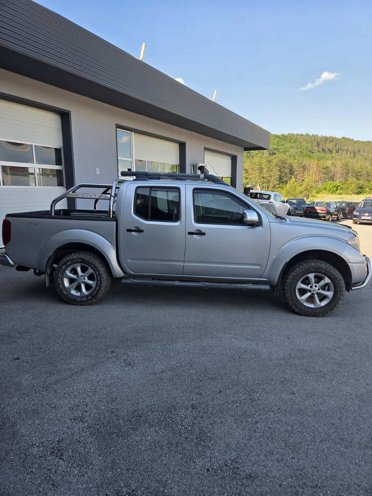 Nissan Navara, снимка 4 - Автомобили и джипове - 54750724