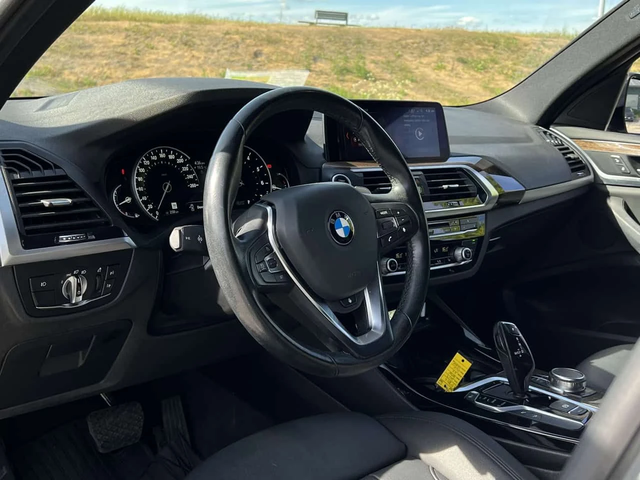 BMW X3 xDrive30i| Glacier Silver| PANO| ПОДГРЕВИ| ПАМЕТ| , снимка 8 - Автомобили и джипове - 55220029