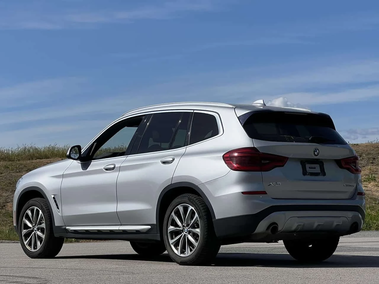 BMW X3 xDrive30i| Glacier Silver| PANO| ПОДГРЕВИ| ПАМЕТ| , снимка 5 - Автомобили и джипове - 55220029