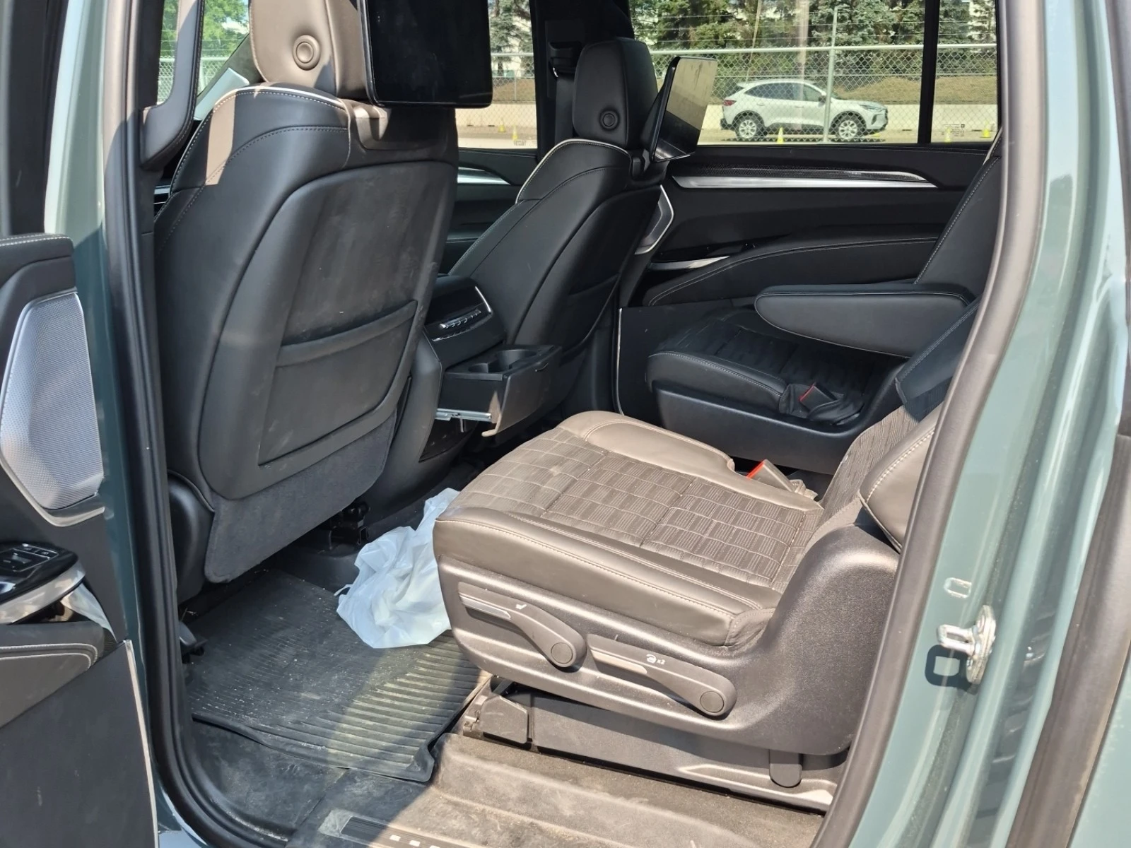 Cadillac Escalade 6.2L 8cyl AWD | Mobile.bg � ����������� 12