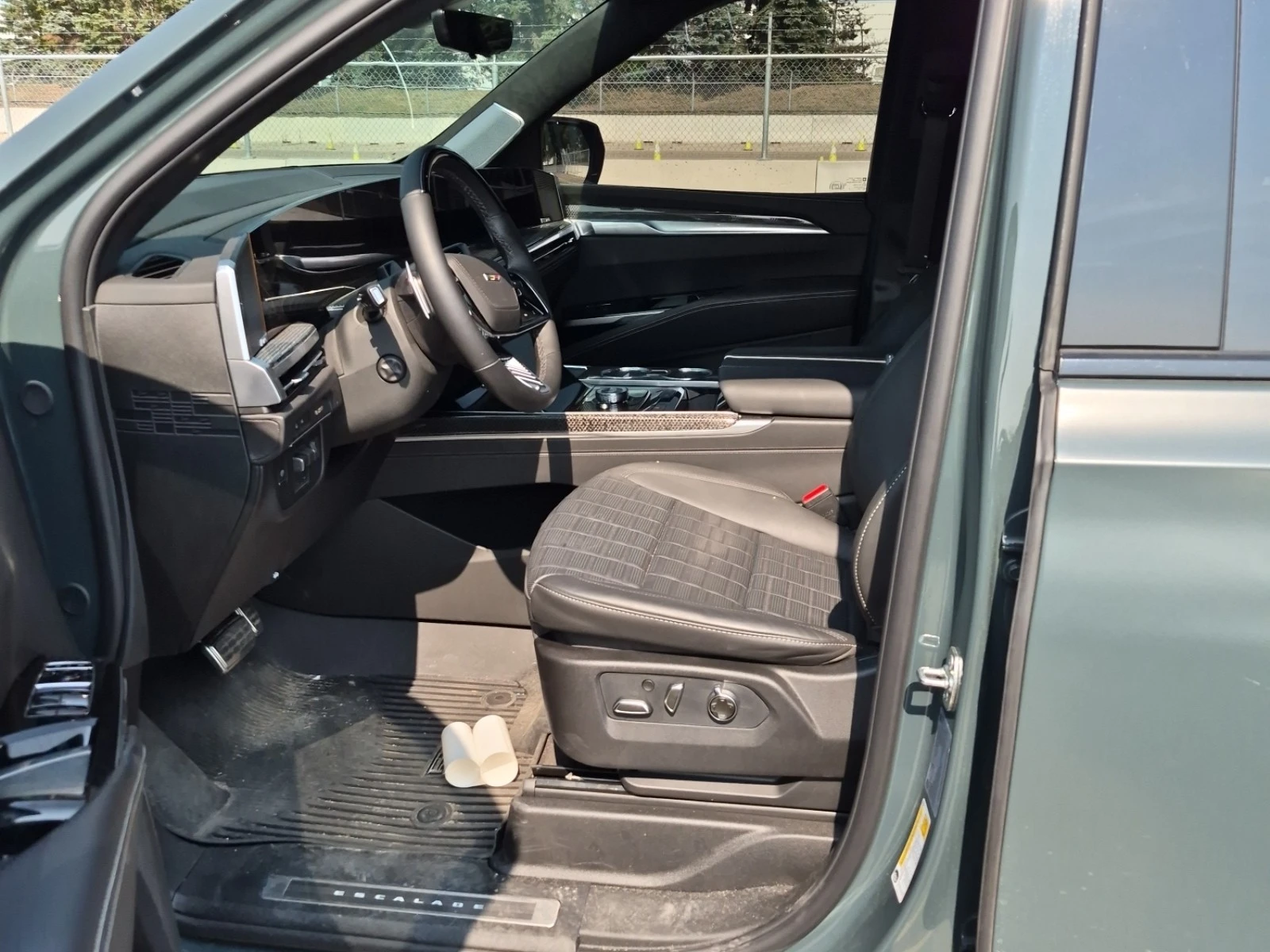 Cadillac Escalade 6.2L 8cyl AWD | Mobile.bg � ����������� 5