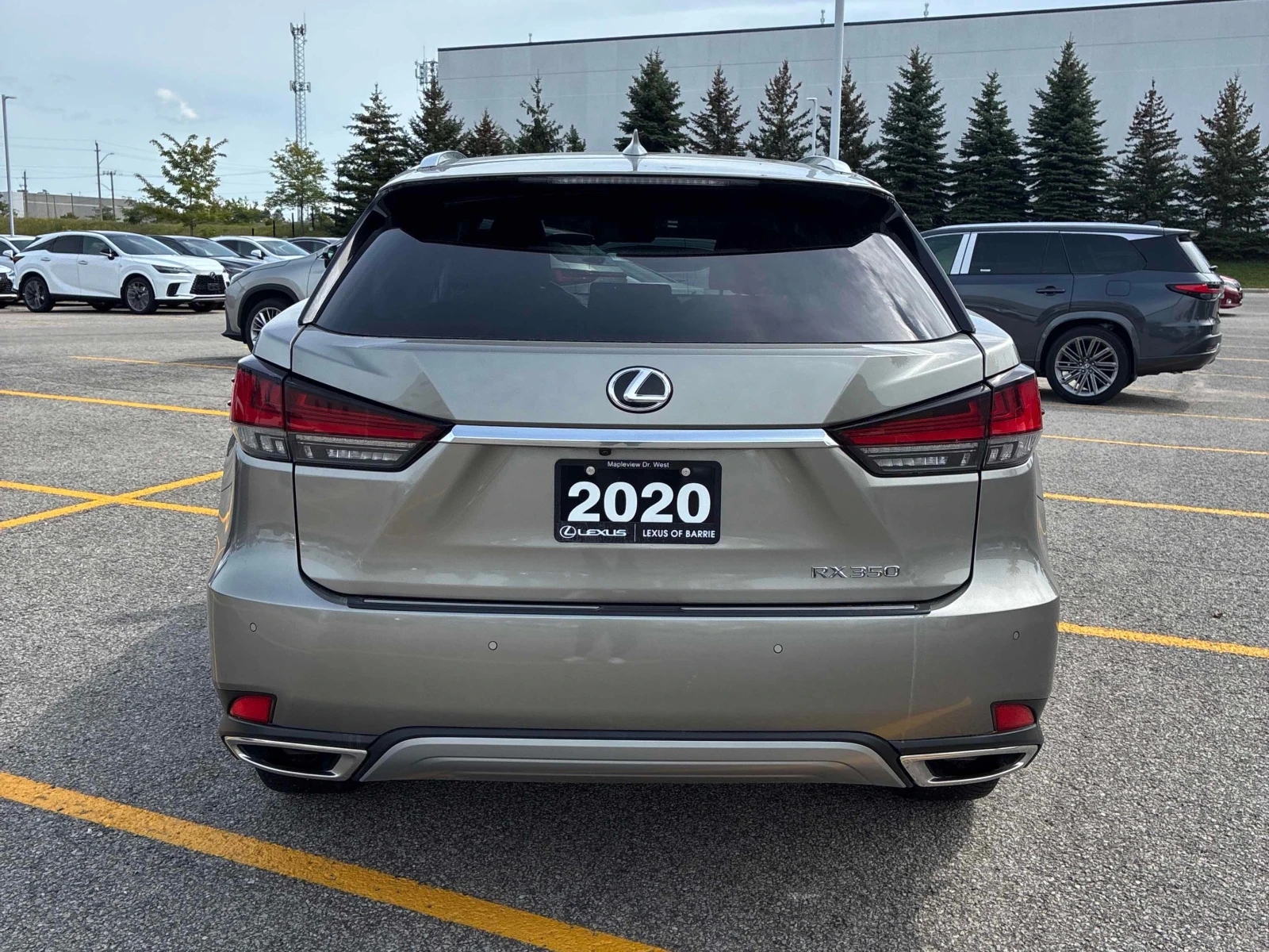 Lexus RX 350 | CARFAX | ГЛАВНО ПРЕДСТАВИТЕЛСТВО НА LEXUS, снимка 5 - Автомобили и джипове - 56008176