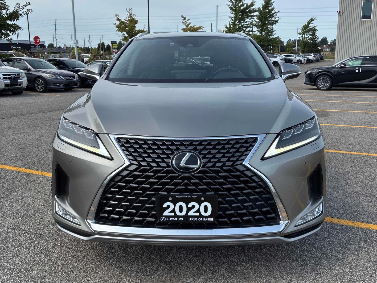 Lexus RX 350 | CARFAX | ГЛАВНО ПРЕДСТАВИТЕЛСТВО НА LEXUS, снимка 2 - Автомобили и джипове - 56008176