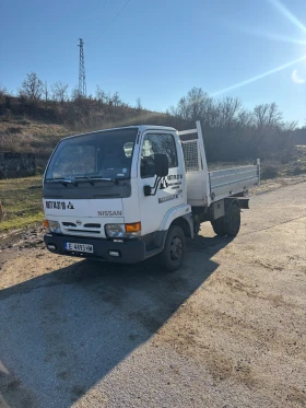 Nissan Capstar, снимка 1