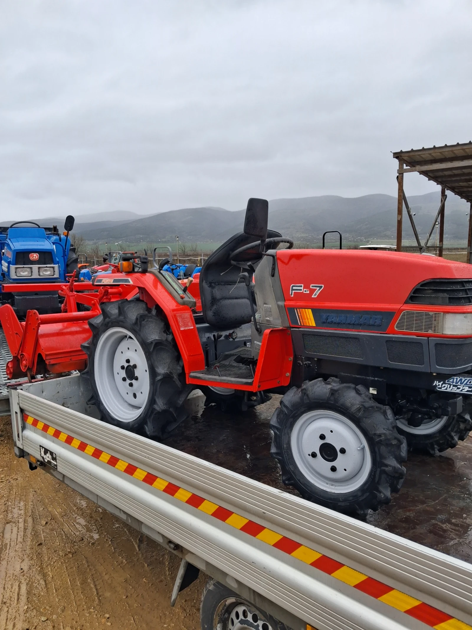 Трактор Kubota Скайтрак , снимка 2 - Селскостопанска техника - 54069167