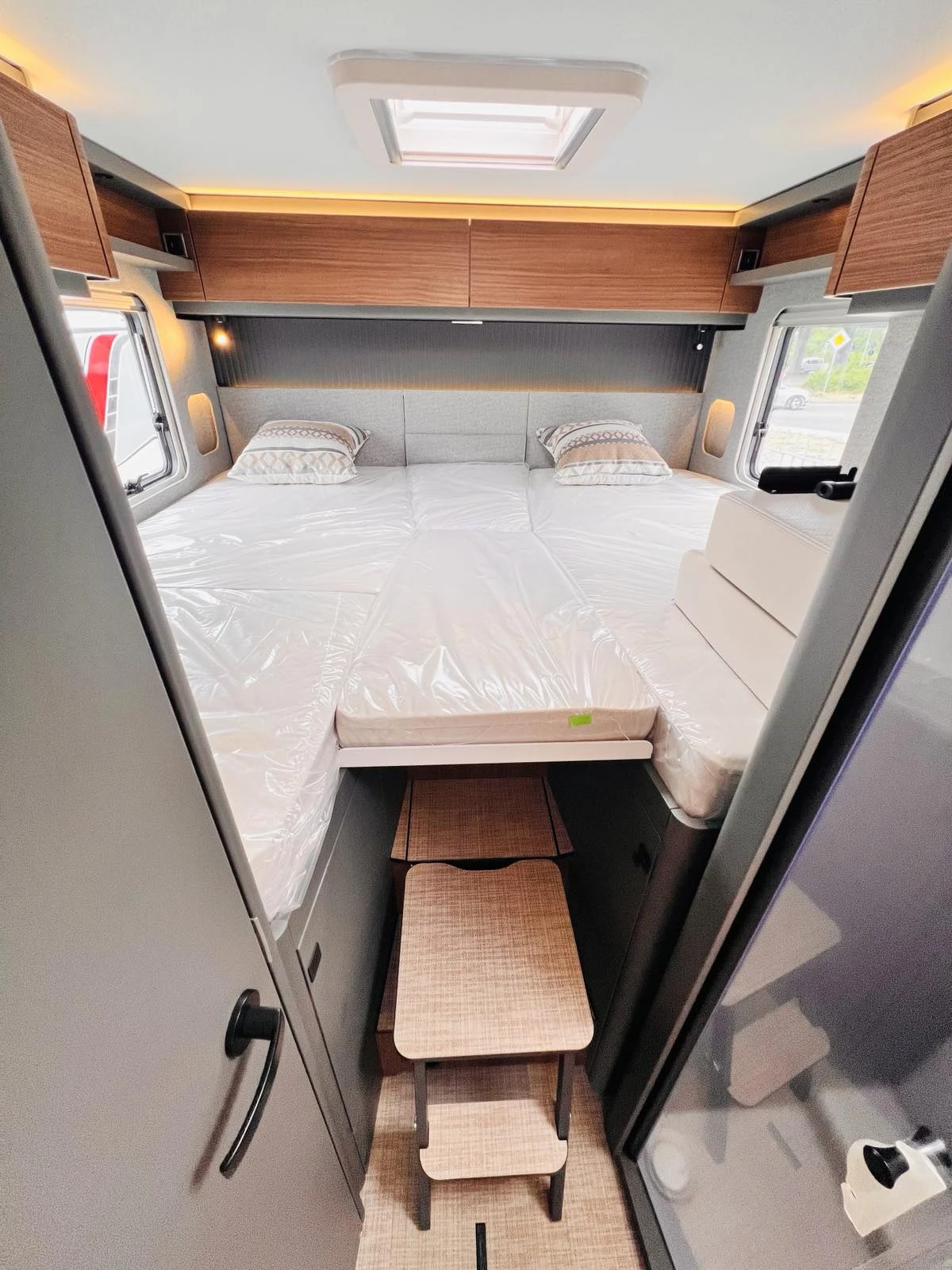 ������ HYMER / ERIBA BMC I 680 2026 3500 ��. SLS-���� �������� | Mobile.bg � ����������� 14