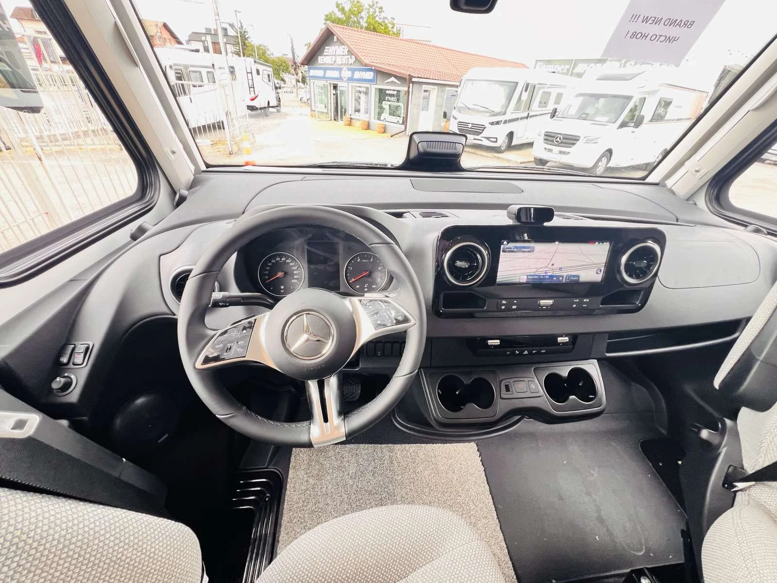 ������ HYMER / ERIBA BMC I 680 2026 3500 ��. SLS-���� �������� | Mobile.bg � ����������� 6