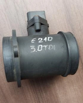 Дебитомер за  Mercedes 3.0tdi  W210, снимка 2