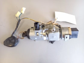 Контактен ключ Мазда Примаси 2.0д 