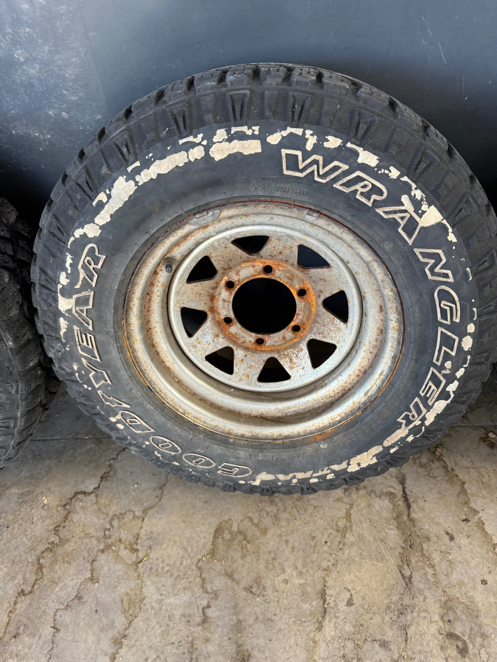 ���� � ������ 235/75R15 �� Opel Frontera | Mobile.bg � ����������� 5