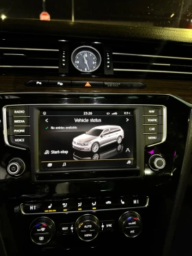 VW Passat !ПРОМО! 2.0TDI 190К.С. РЪЧКА  PARKASSIST МАСАЖ , снимка 12