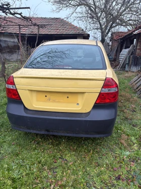 Chevrolet Aveo 1.4 с газ - 400 € / 782.33 лв. - 17449576 5