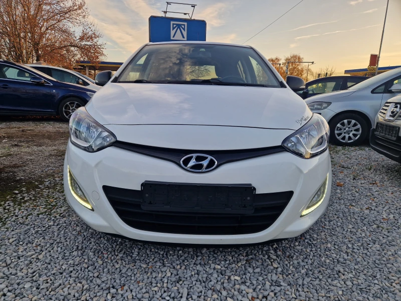 Hyundai I20 1.25i/FACELIFT/LED, снимка 3 - Автомобили и джипове - 48117608