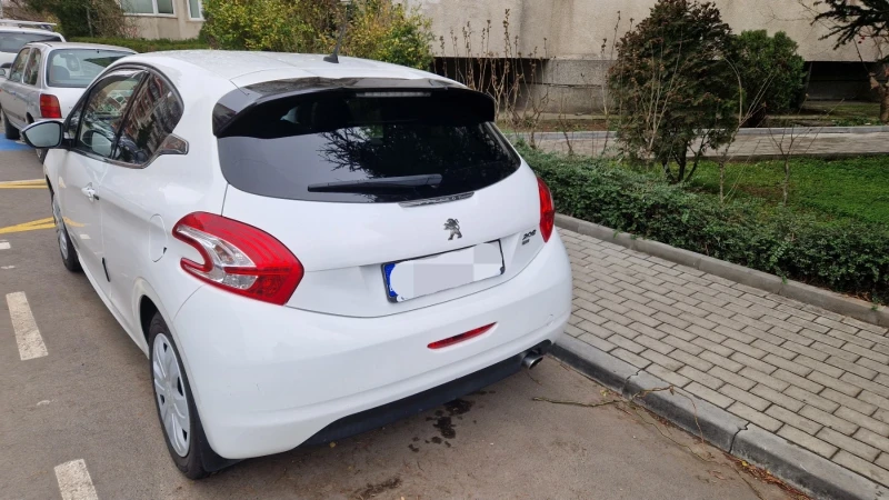 Peugeot 208 1-СОБСТВЕНИК-59000КМ, снимка 4 - Автомобили и джипове - 48541226