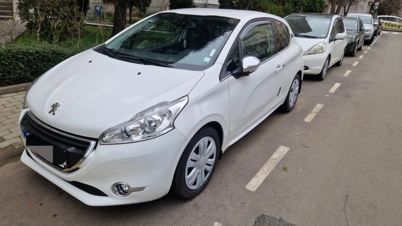 Peugeot 208 1-СОБСТВЕНИК-59000КМ, снимка 2 - Автомобили и джипове - 48541226