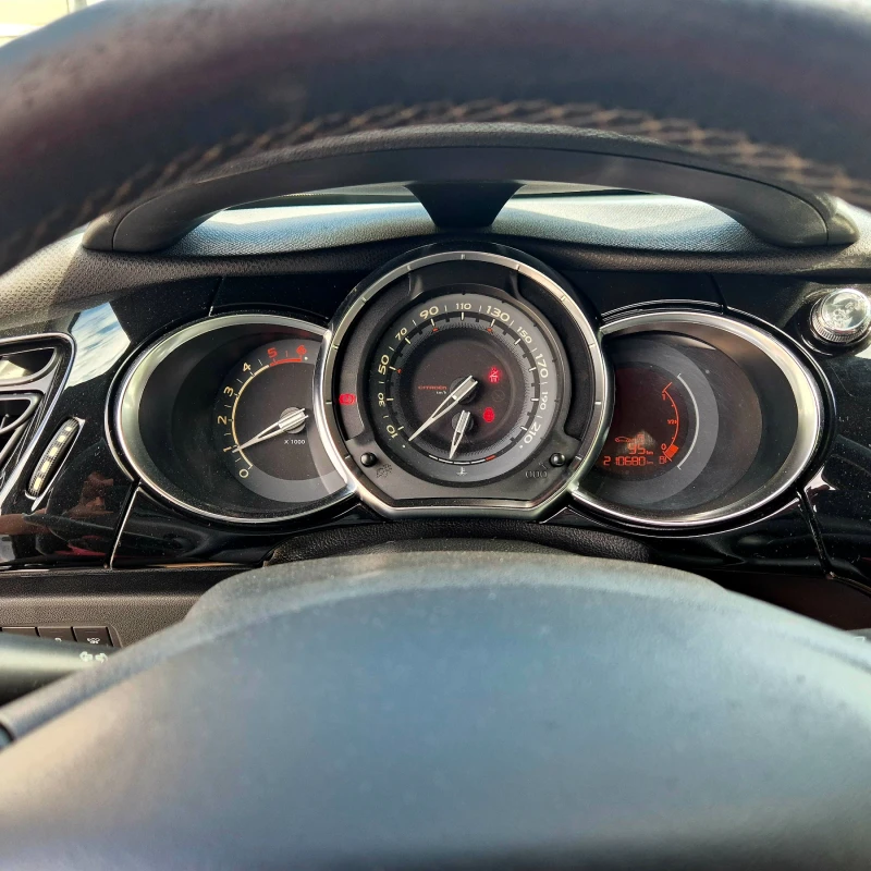 Citroen DS3 1.6 e-hdi 92ps euro 5b, снимка 9 - Автомобили и джипове - 50473893