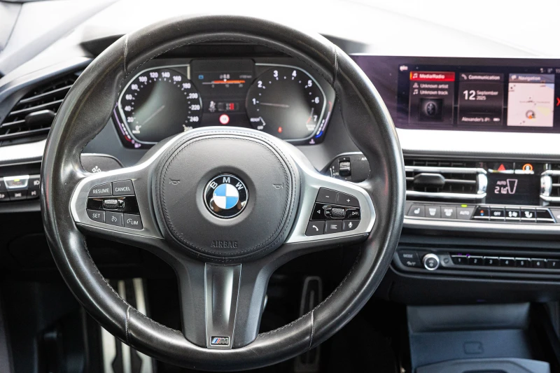 BMW 2 Gran Coupe 218i, снимка 11 - Автомобили и джипове - 52427001