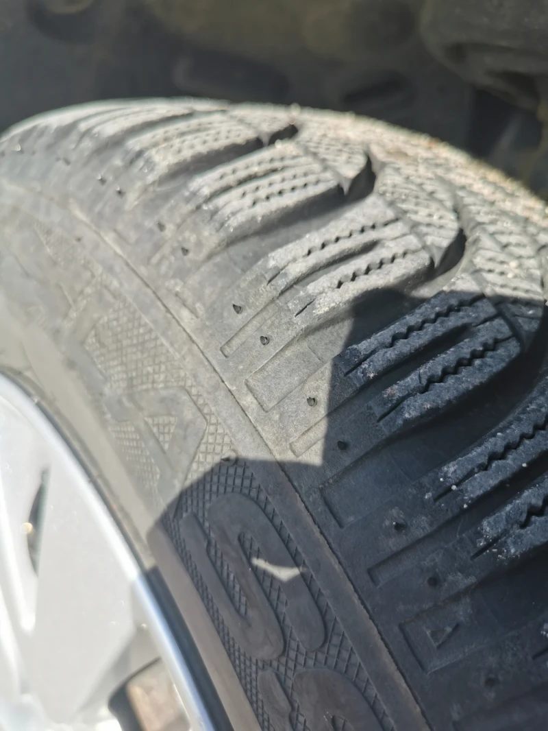 Renault Fluence 1.6 бензин 110к.с , снимка 6 - Автомобили и джипове - 52270858