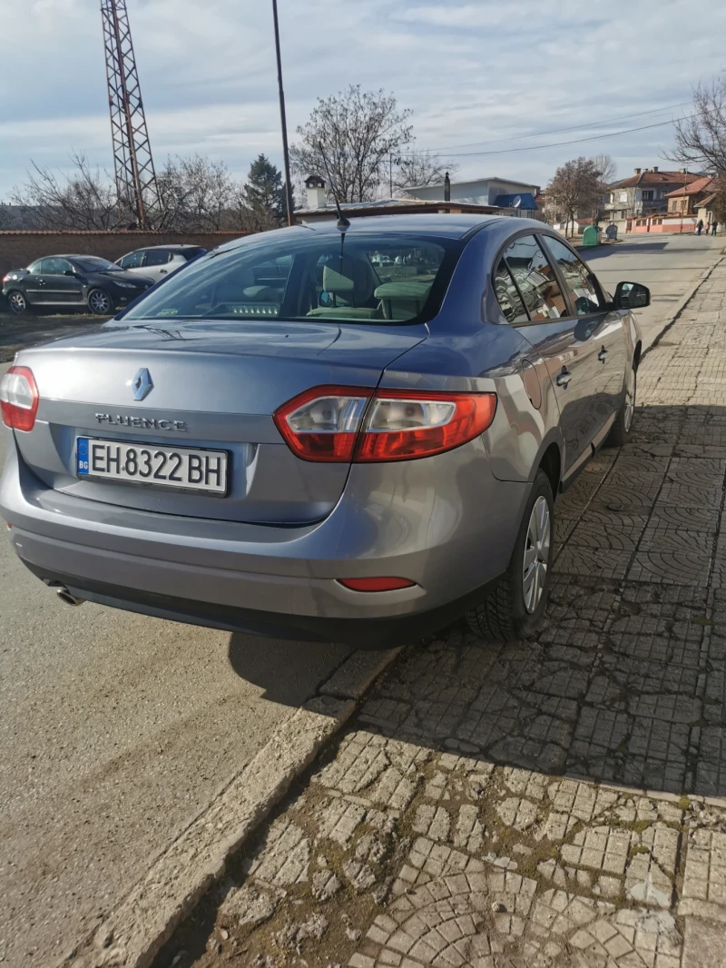 Renault Fluence 1.6 бензин 110к.с , снимка 3 - Автомобили и джипове - 52270858