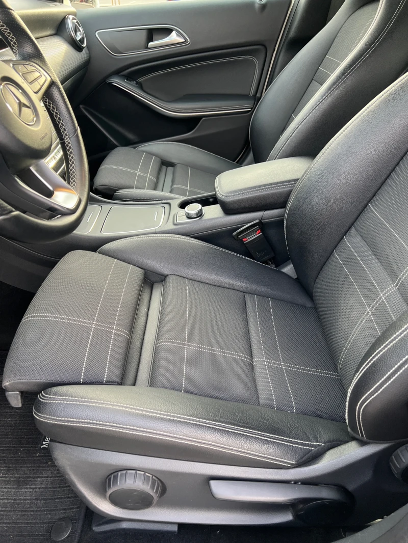 Mercedes-Benz A 180 Automatic, Дистроник, Full Led Bixeon, снимка 12 - Автомобили и джипове - 52376708