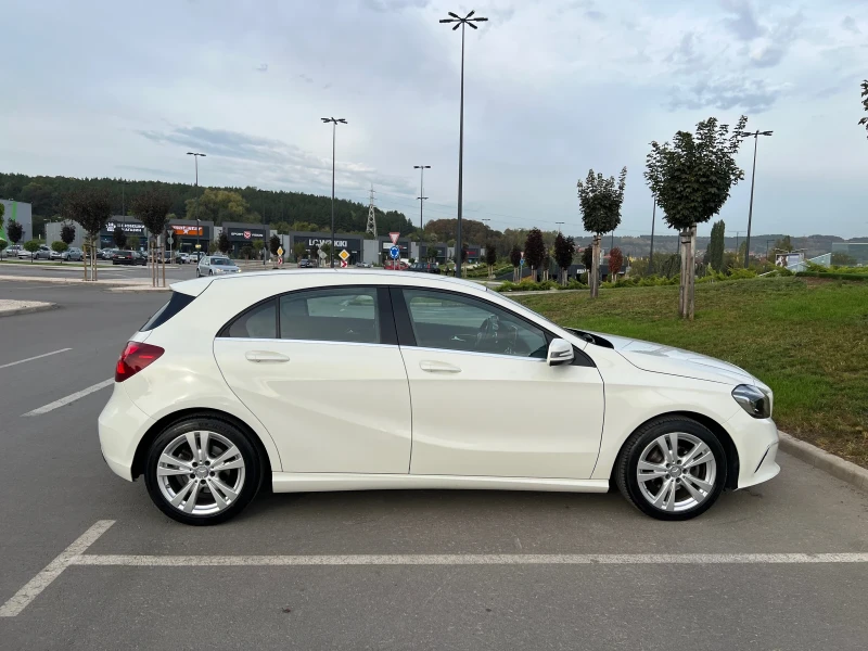 Mercedes-Benz A 180 Automatic, Дистроник, Full Led Bixeon, снимка 7 - Автомобили и джипове - 52376708