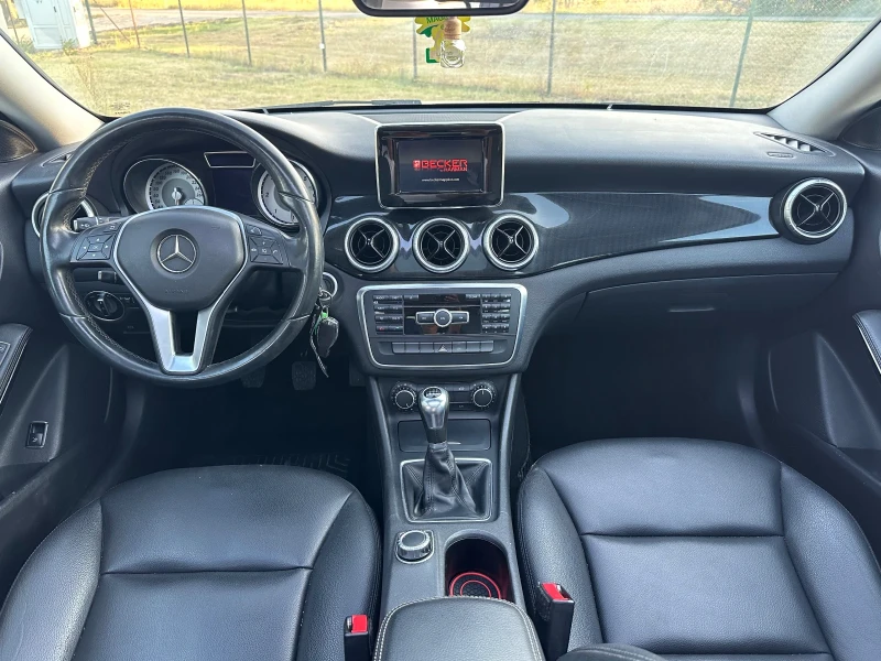 Mercedes-Benz CLA 220 220CDI, снимка 9 - Автомобили и джипове - 52777704