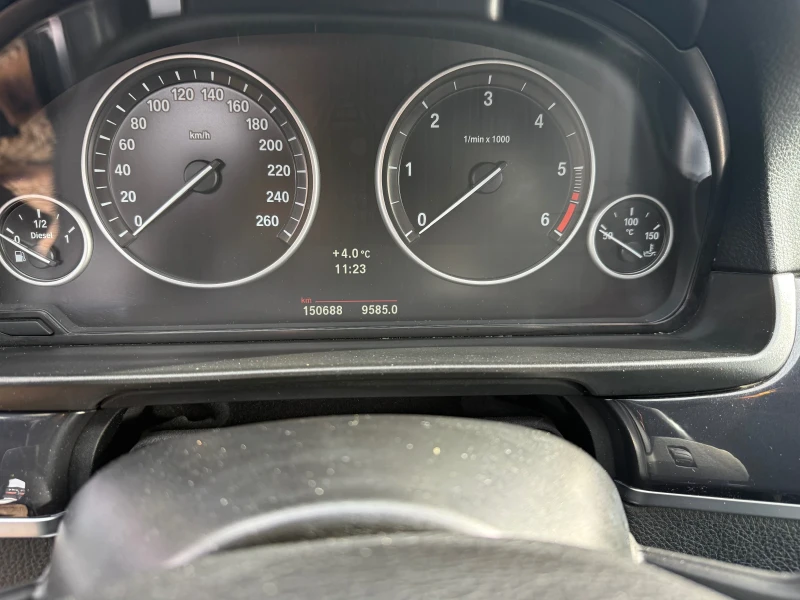 BMW 520 150 Хил . Км, снимка 12 - Автомобили и джипове - 53194103