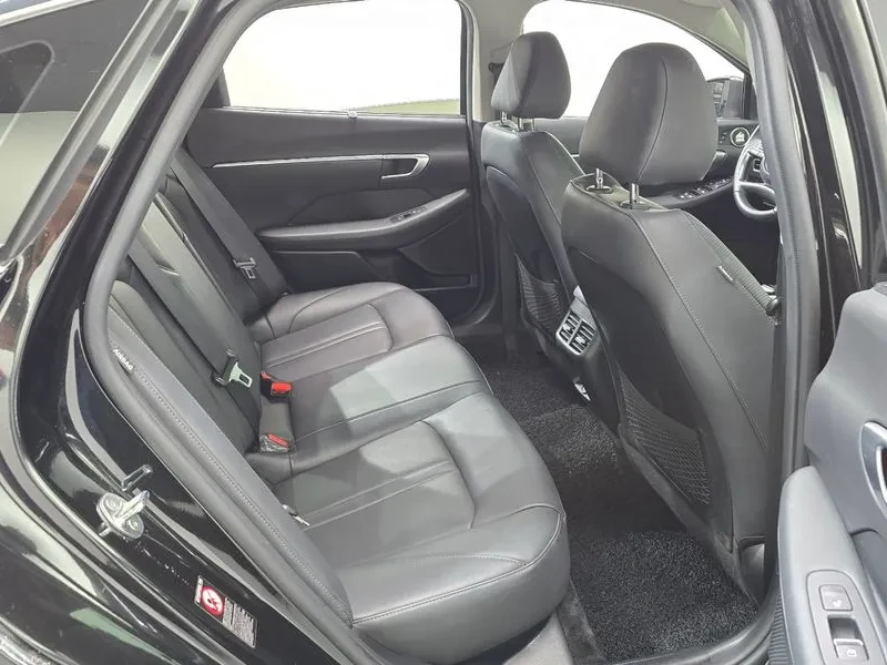 Hyundai Sonata 2.0 Premium Family, снимка 11 - Автомобили и джипове - 55562113