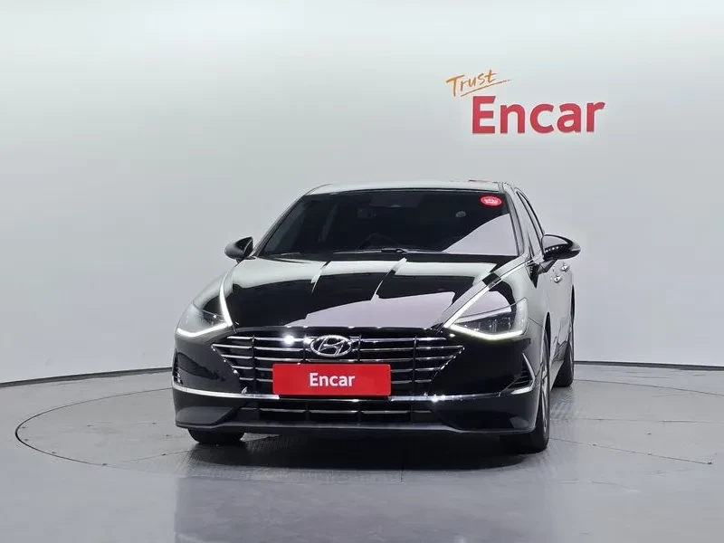 Hyundai Sonata 2.0 Premium Family, снимка 3 - Автомобили и джипове - 55562113