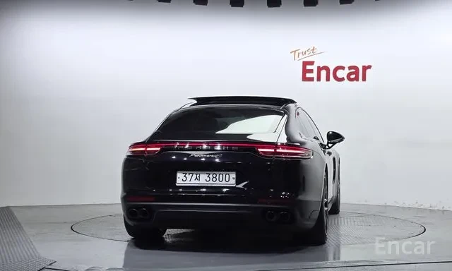 Porsche Panamera 4S 2.9* 360* Обдух* Soft-close, снимка 4 - Автомобили и джипове - 56684345