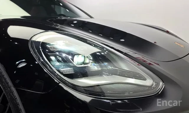 Porsche Panamera 4S 2.9* 360* Обдух* Soft-close, снимка 9 - Автомобили и джипове - 56684345