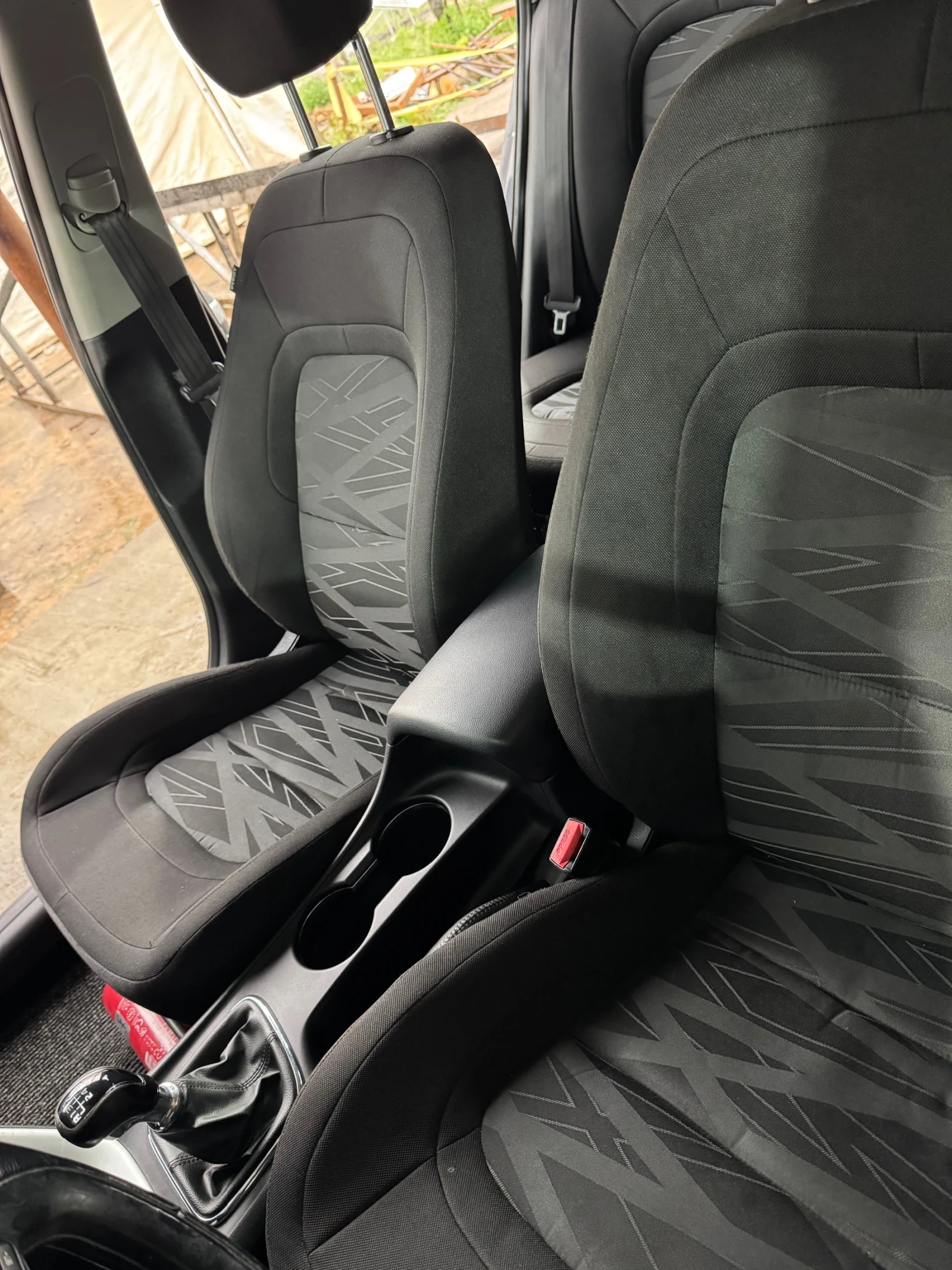 Kia Ceed 1.4i - изображение 9