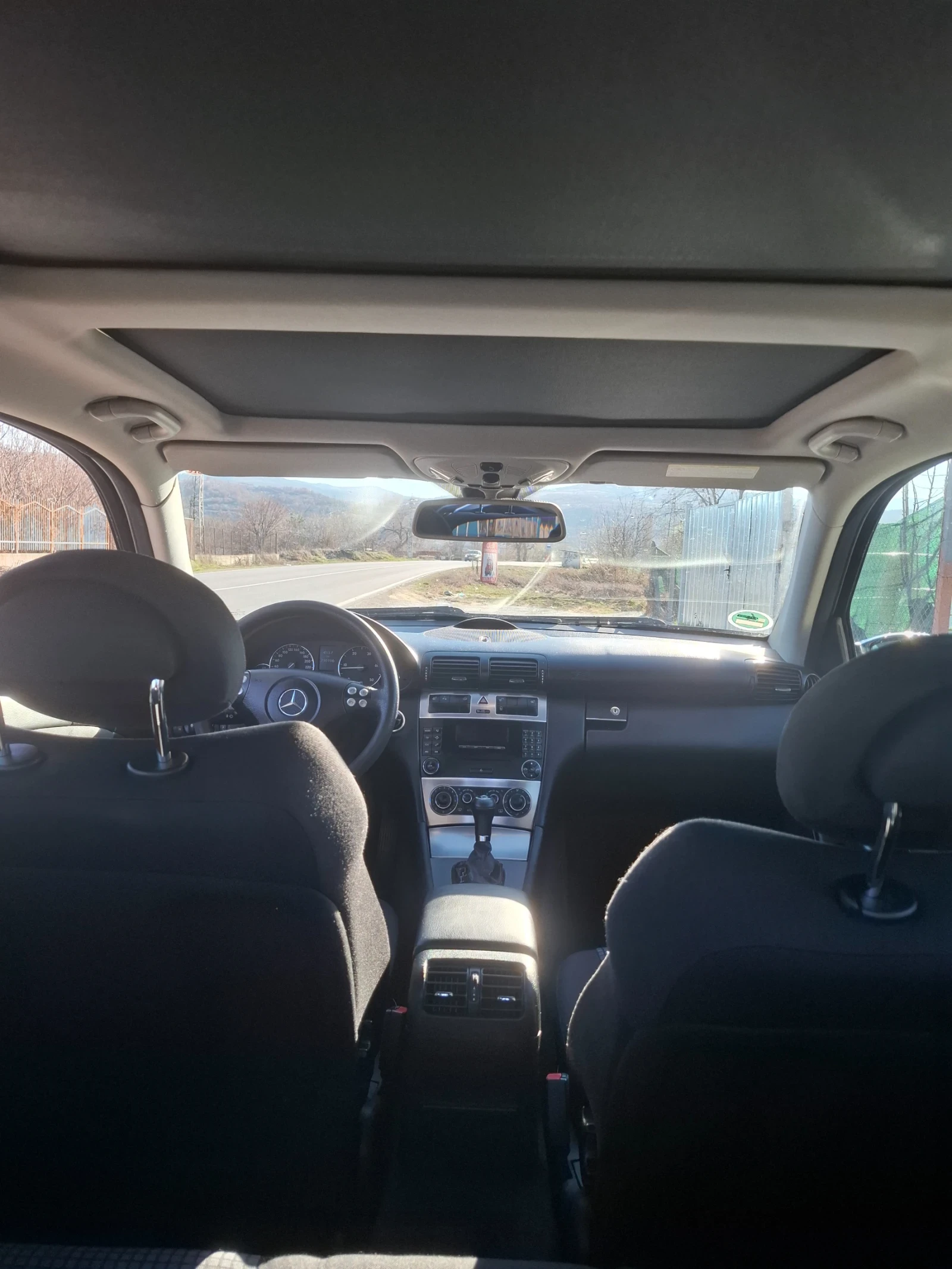 Mercedes-Benz C 220 2.2. - изображение 5