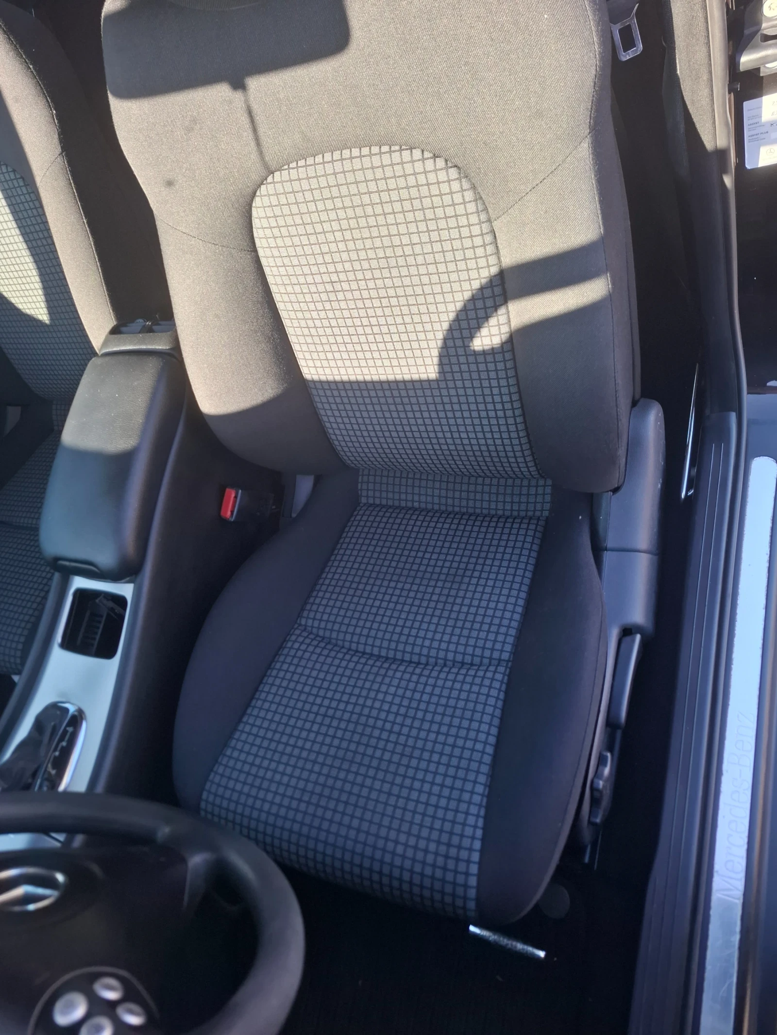 Mercedes-Benz C 220 2.2. - изображение 9
