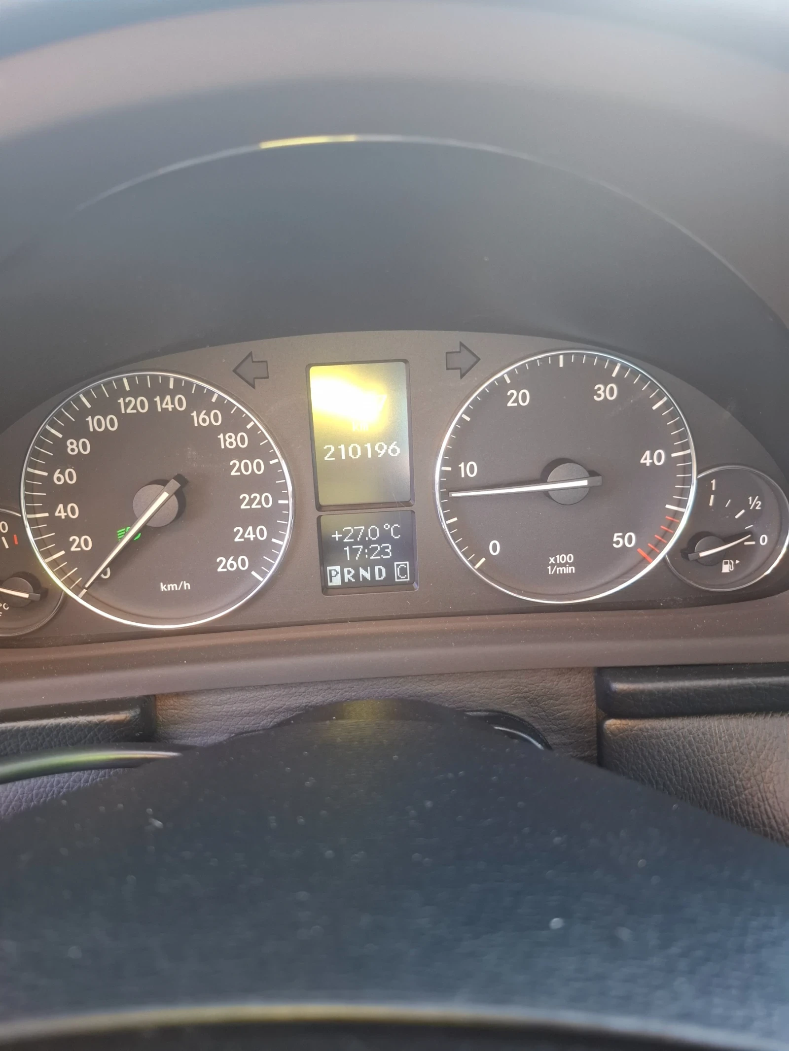 Mercedes-Benz C 220 2.2. - изображение 7