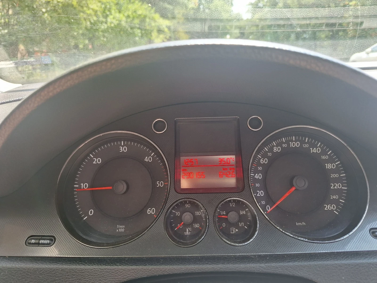 VW Passat B6 - изображение 9