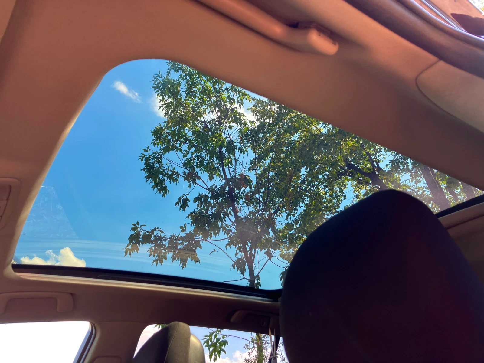 Toyota Avensis 1.8 VVTI Панорама, Камера, Парктроник | Mobile.bg — изображение 14