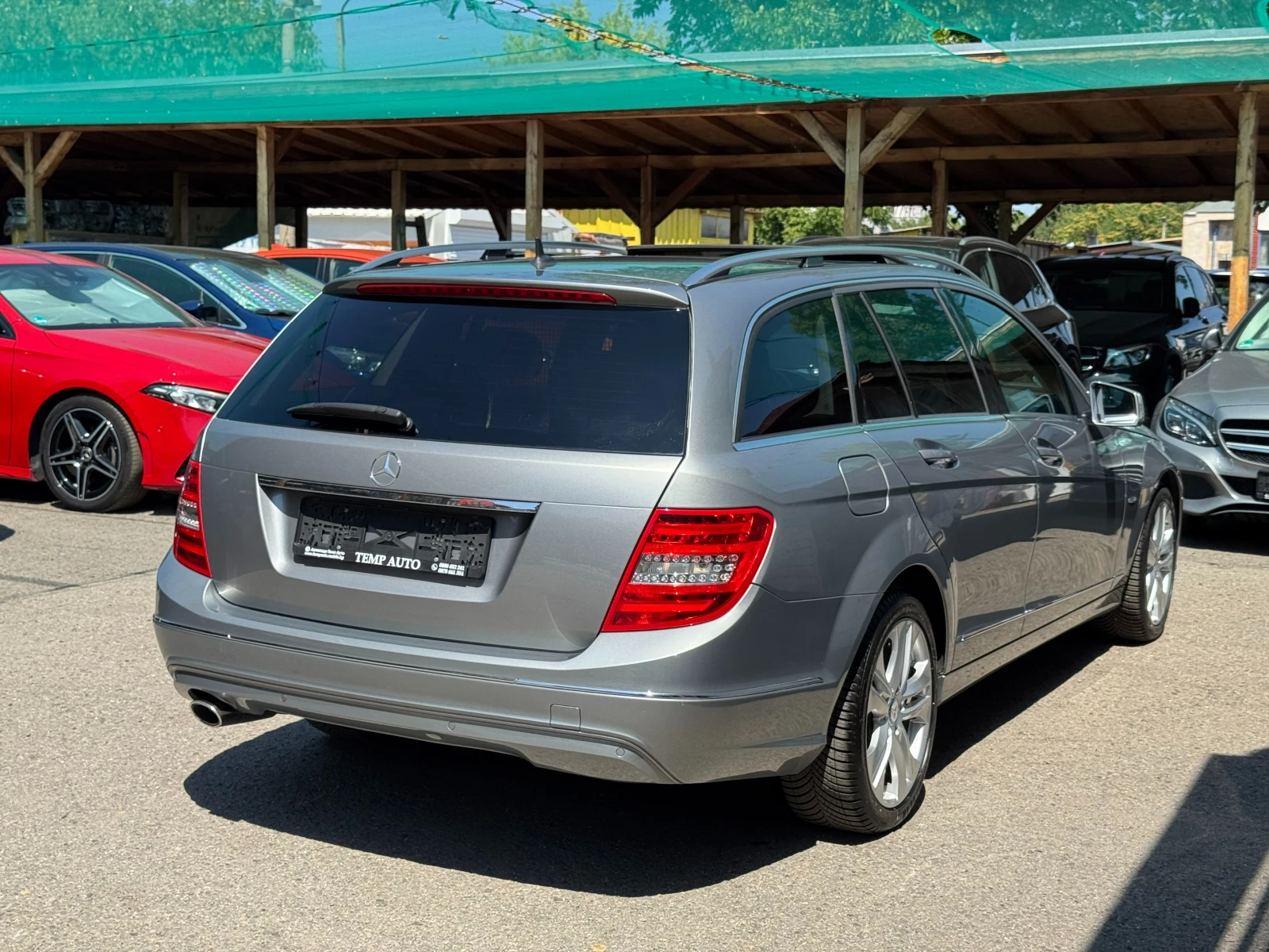 Mercedes-Benz C 220 CDI* ПЪЛНА СЕРВИЗНА ИСТОРИЯ В МЕРЦЕДЕС - изображение 4