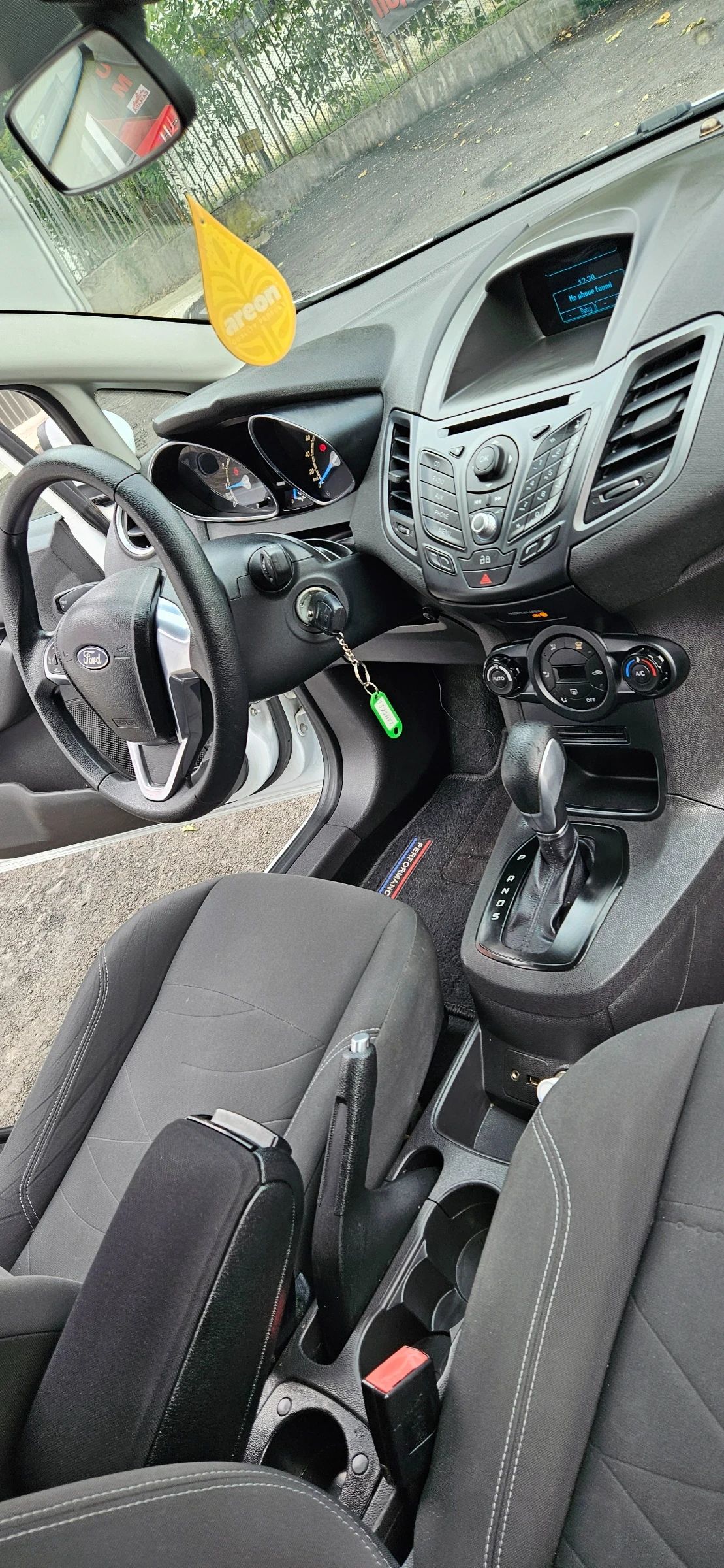 Ford Fiesta 1.0 - изображение 10