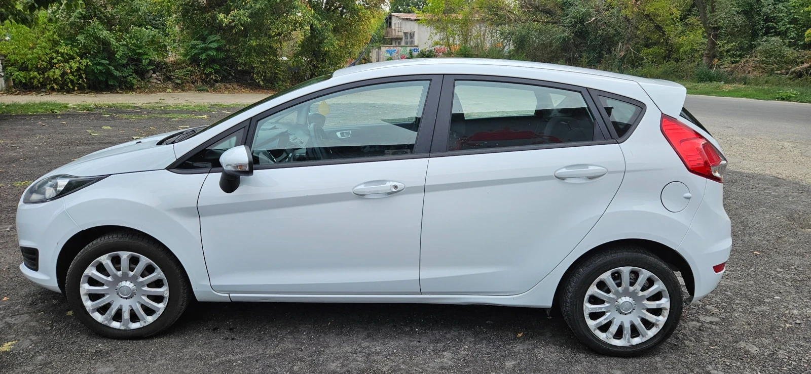 Ford Fiesta 1.0 - изображение 5