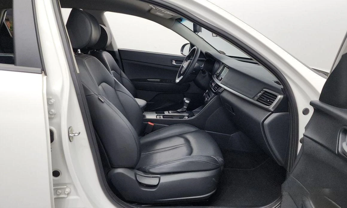 Kia K5 | Mobile.bg   11