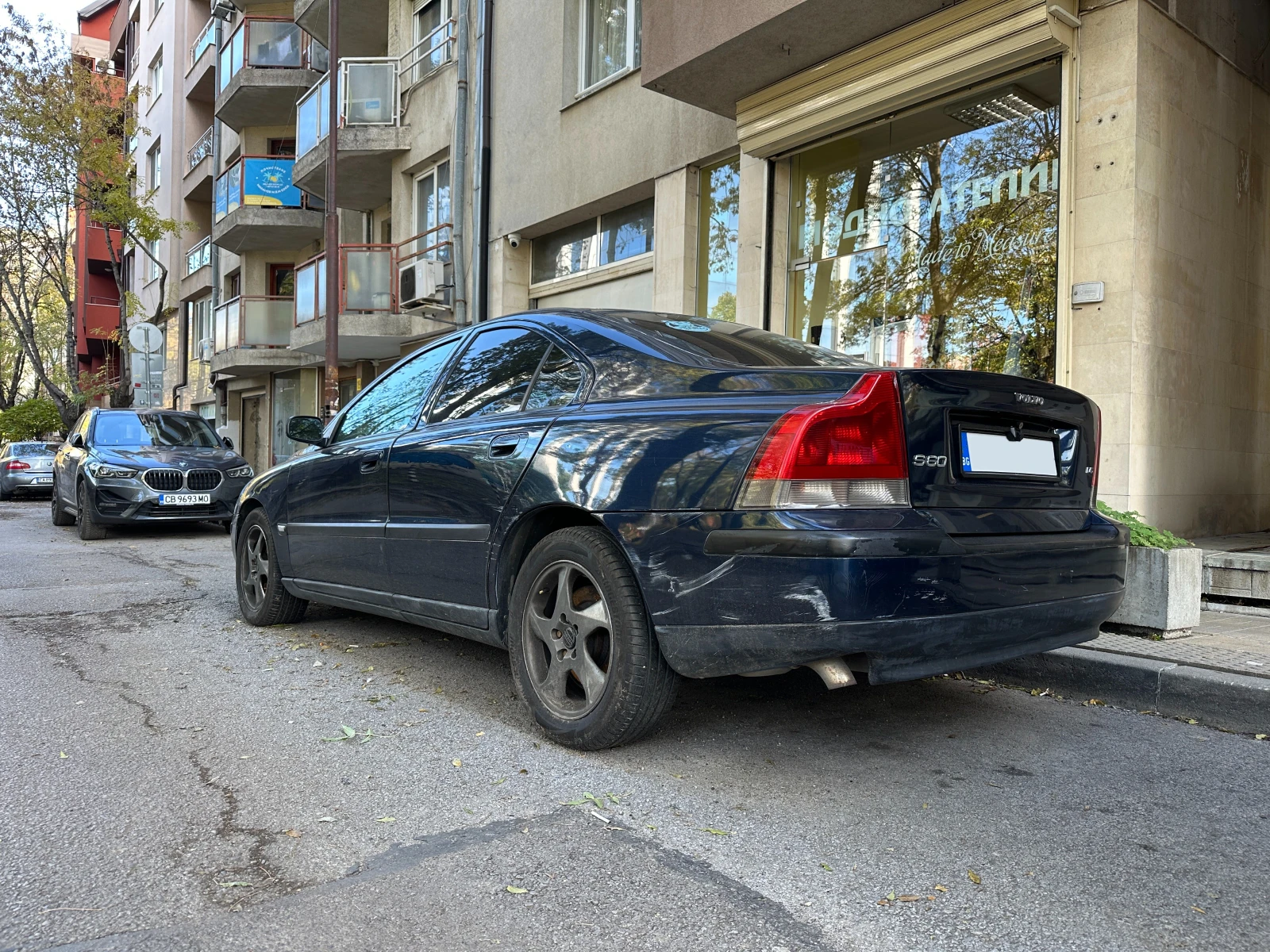 Volvo S60 D5 - изображение 2